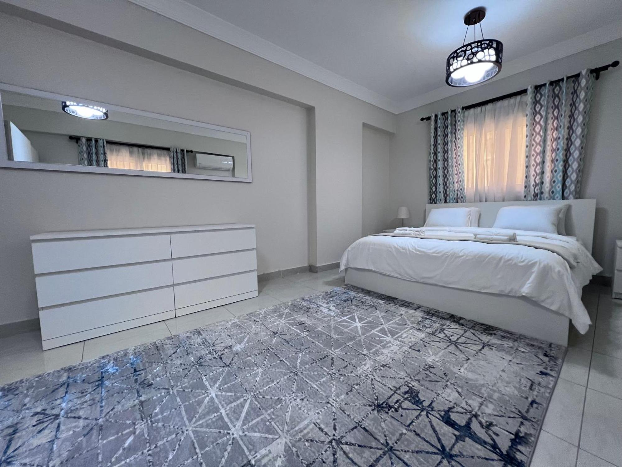 Apartment Home2home Cairo