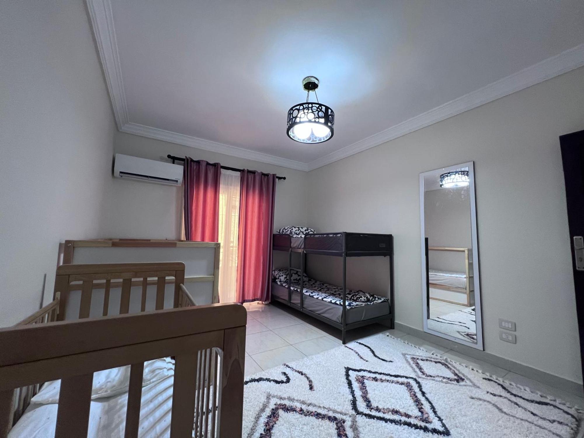 Home2home Apartment